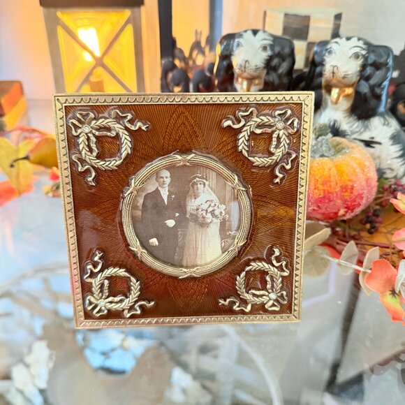 Vintage Teragrafics Enamel Frame - Picture 5 of 10